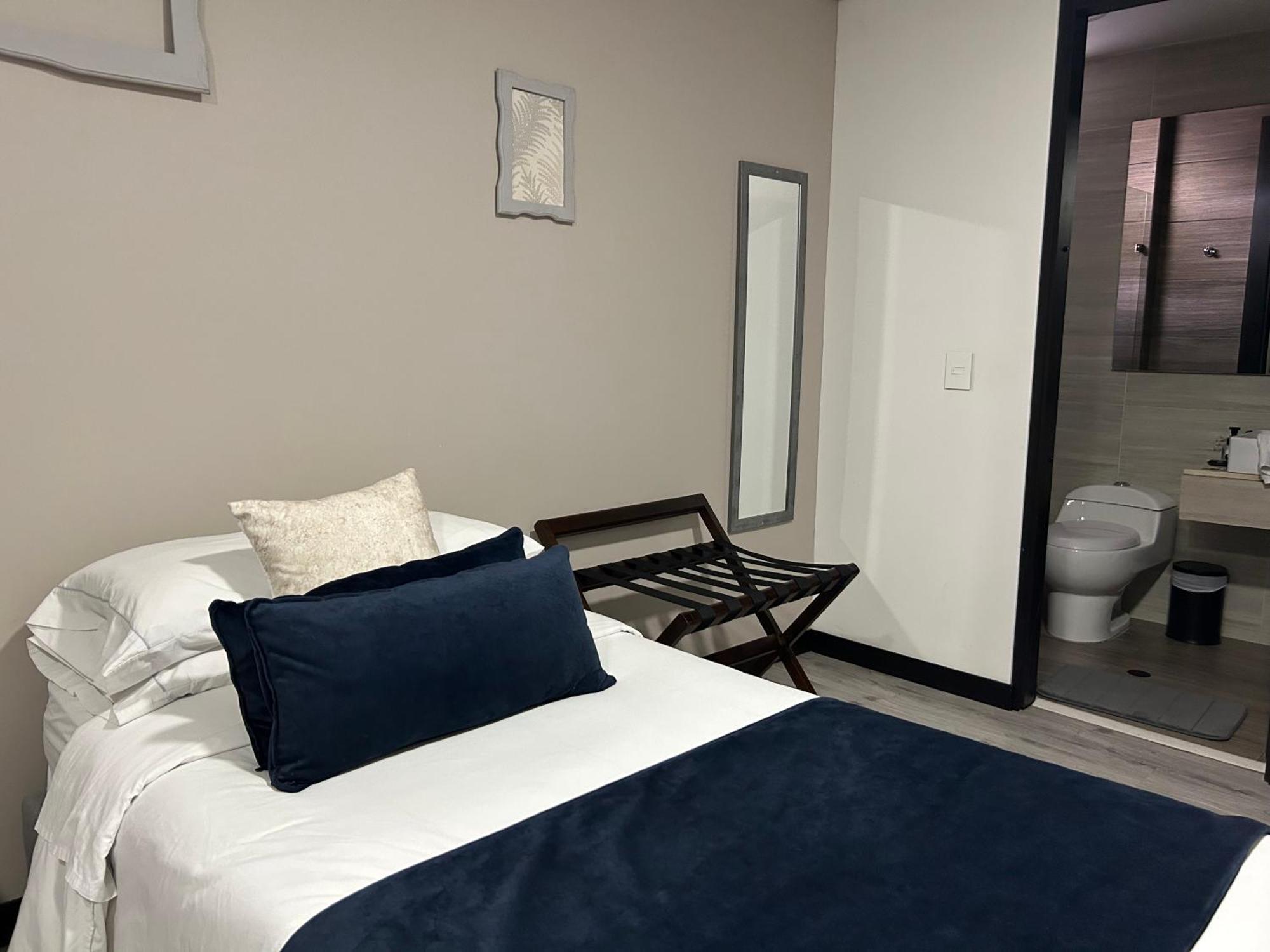 Hotel Wlh Silver Corferias Bogotá Eksteriør billede
