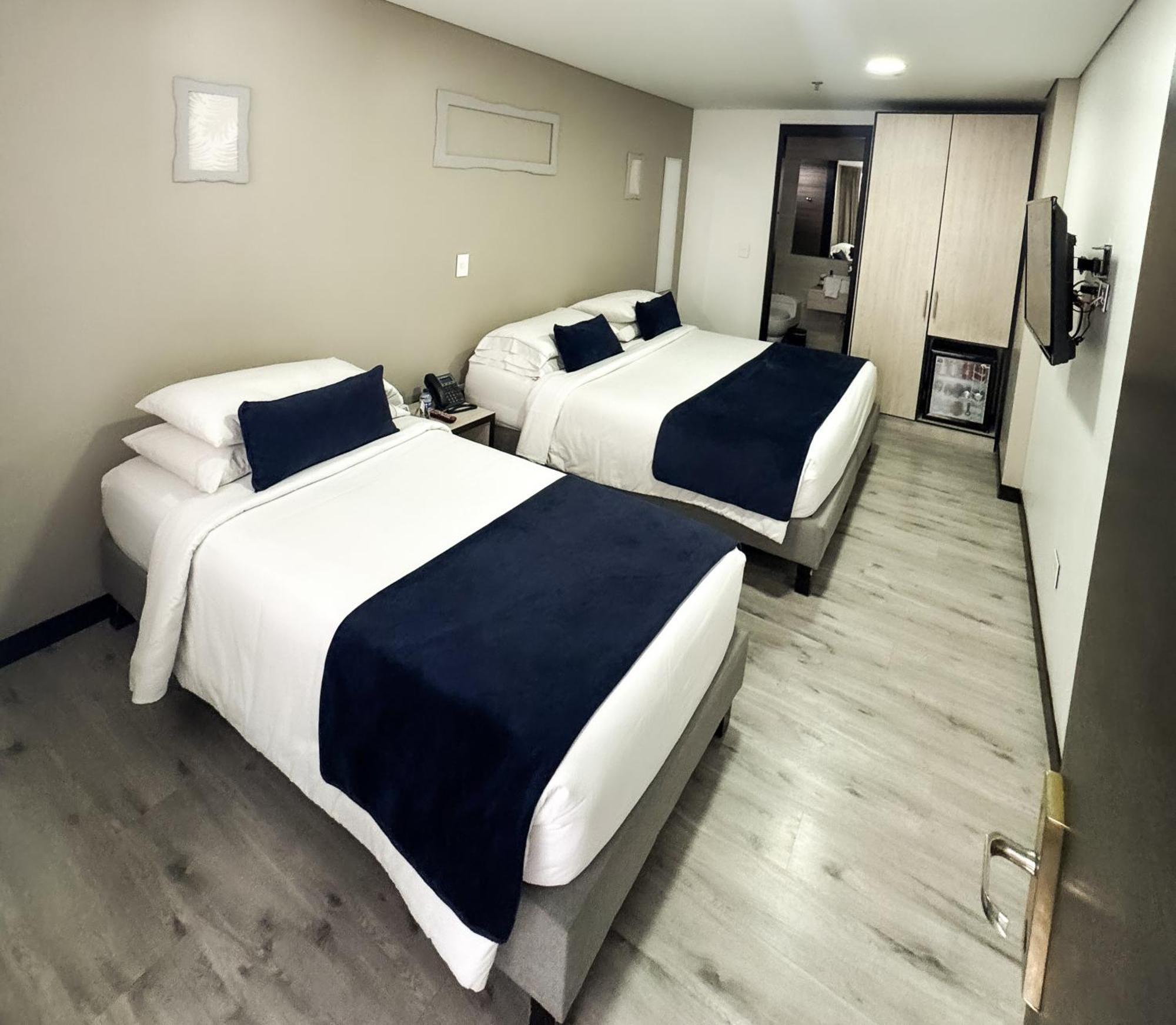 Hotel Wlh Silver Corferias Bogotá Eksteriør billede