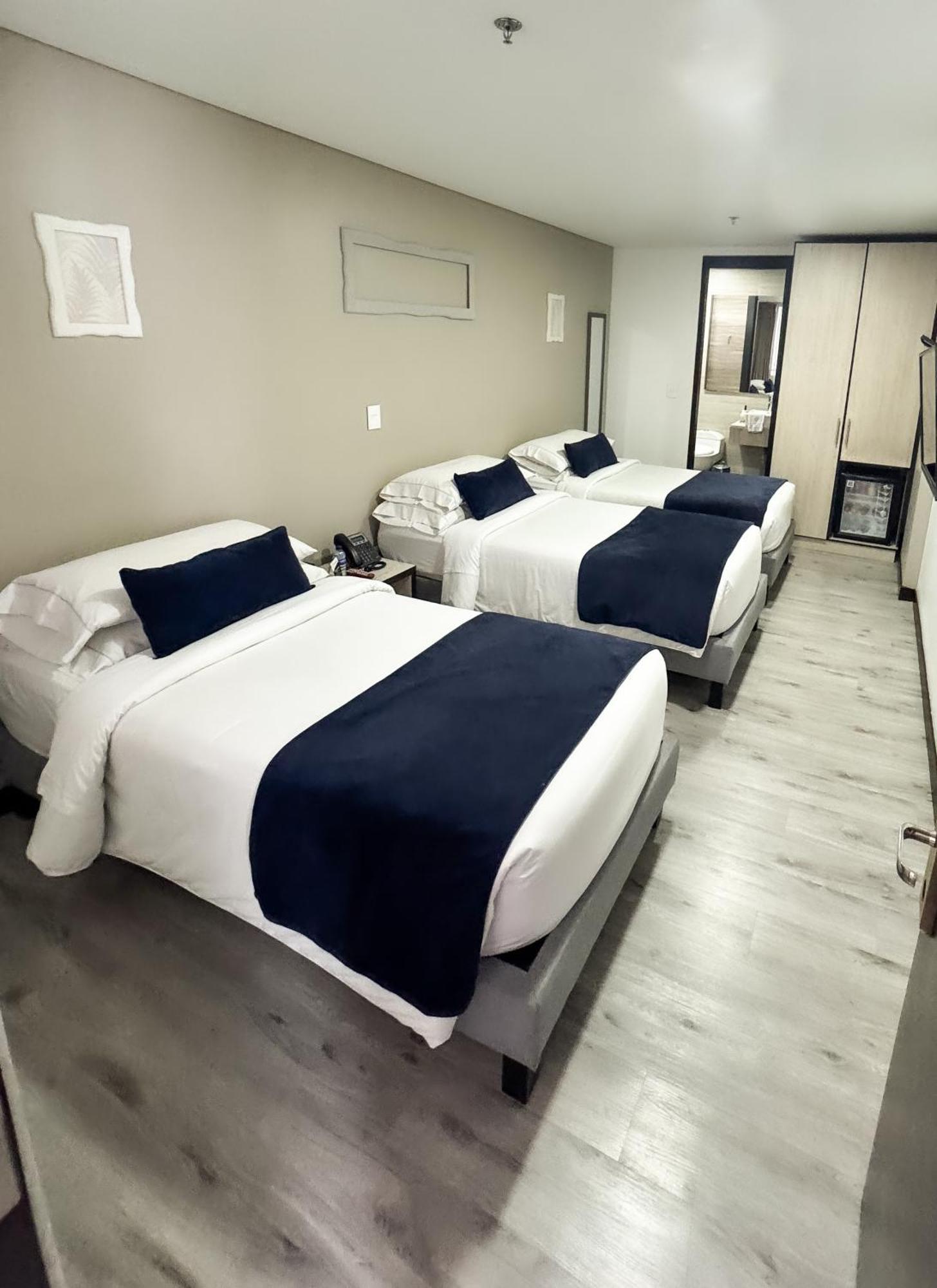Hotel Wlh Silver Corferias Bogotá Eksteriør billede